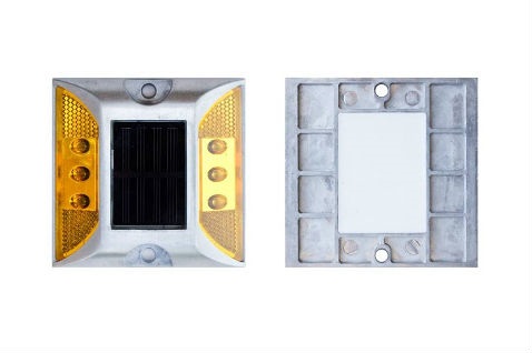 Plots solaire à coller